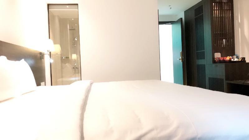 Elizabeth Hotel Thu Dau Mot Екстериор снимка