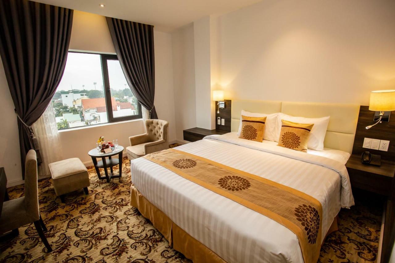 Elizabeth Hotel Thu Dau Mot Екстериор снимка